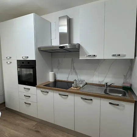 Casa In 6 Lägenhet Trento